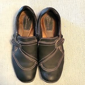 Earth Origins Womens Slip-on Shoes Size 11